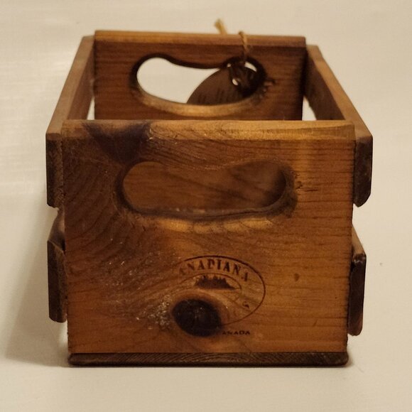 VINTAGE CANADIANA CLASSICS WOODEN CD STORAGE Crate BNWT PINE - Picture 2 of 5
